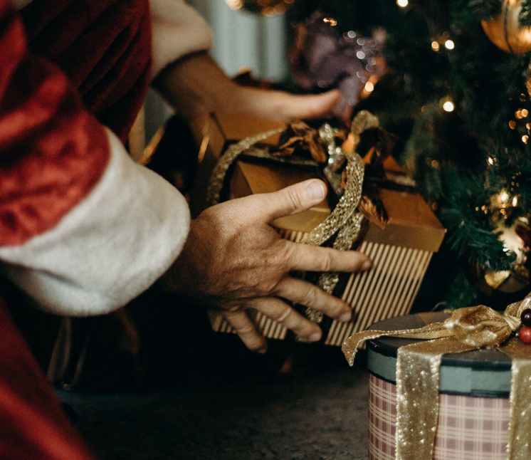 Decorating a 12ft Christmas Tree with Meaningful Ornaments